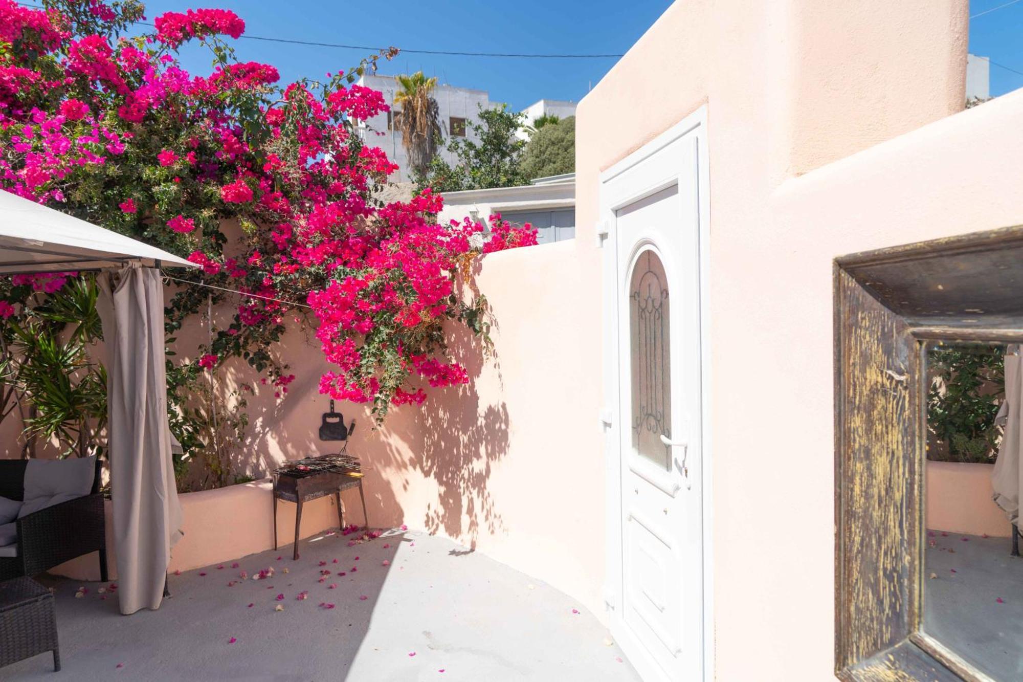 Вілла Santorini Oasis- Cave House Фіра Екстер'єр фото