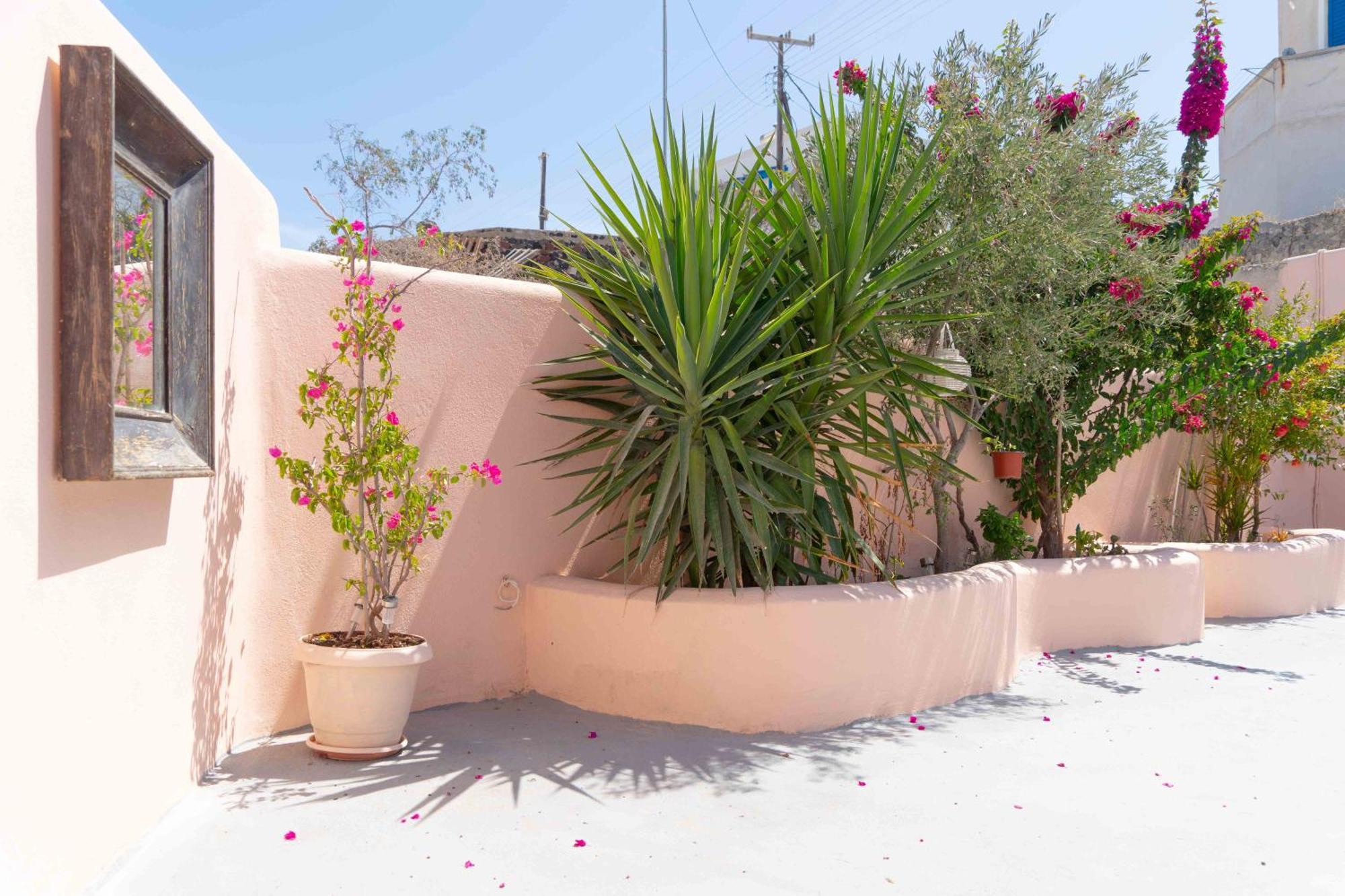 Вілла Santorini Oasis- Cave House Фіра Екстер'єр фото