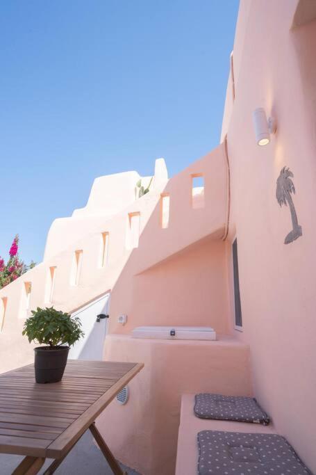 Вілла Santorini Oasis- Cave House Фіра Екстер'єр фото